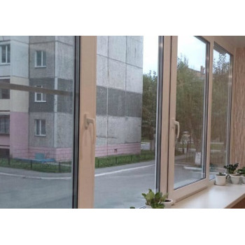 Лоджія металопластикова біла Rehau 60 с поворотно-відкідними стулками