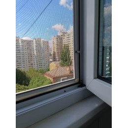 Москітна сітка біла стандарт для пластикових вікон